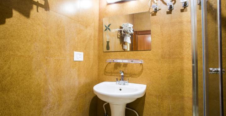 Hotel Deodar Villa 达兰萨拉 外观 照片